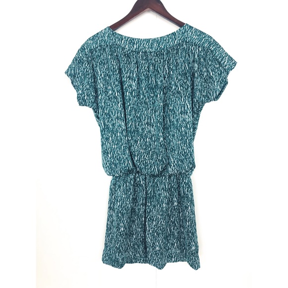 Collective Concepts Green Print Tunic Dress - Picture 2 of 8